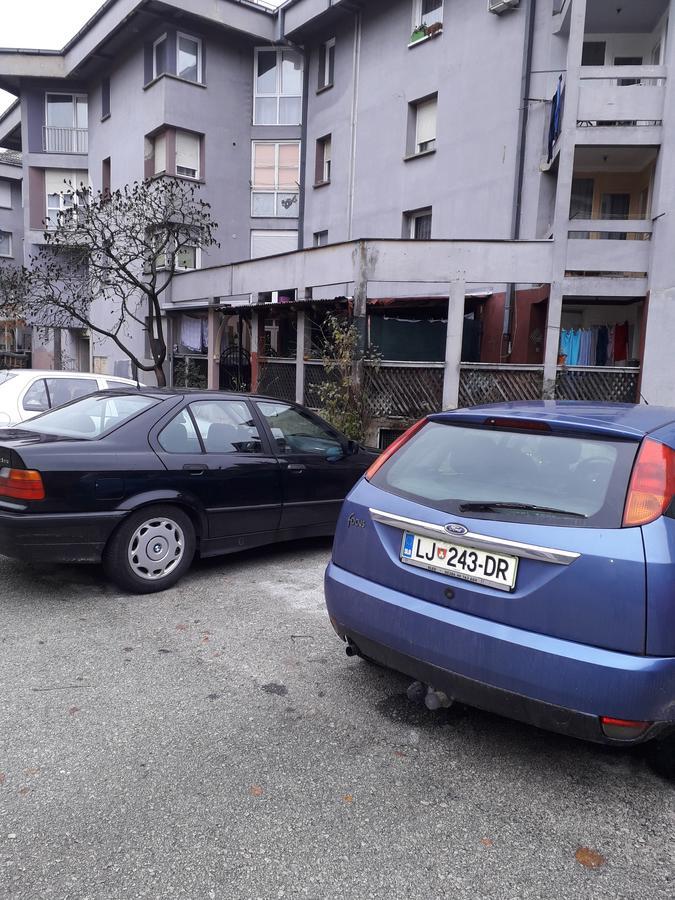 Apartments Lela Bihać Esterno foto